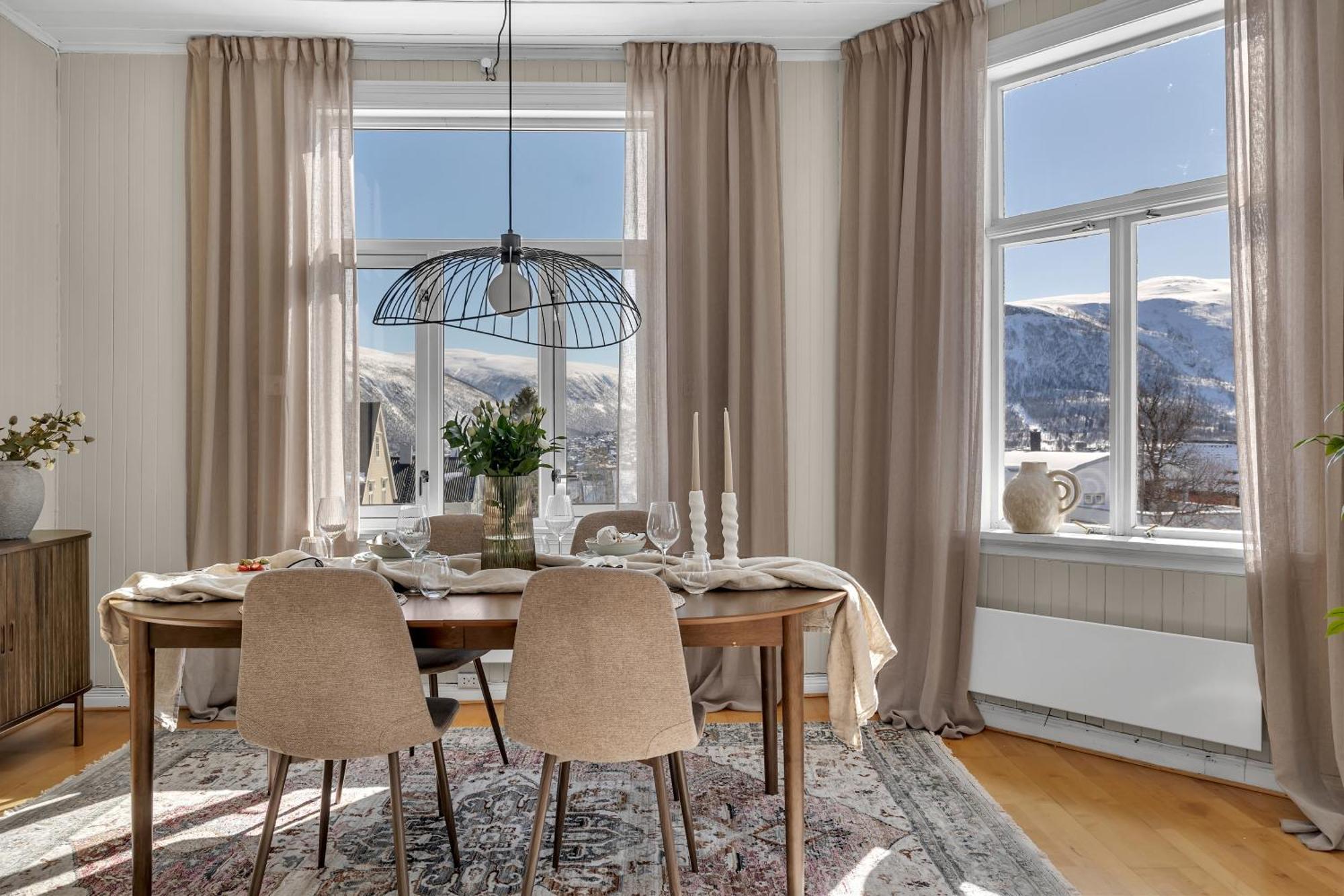 Amazing Tromso City Apartment With Free Parking And Lovely City Views! Kültér fotó